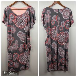 Robbie Bee Floral Medallion Wrap Dress Size 1X Gray Coral Pink Short Sleeve